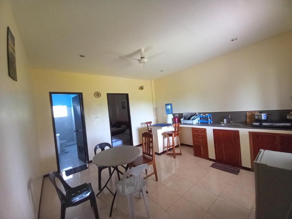 Teresa House Rental Villa Teresa Philippines Moalboal Bagian luar foto